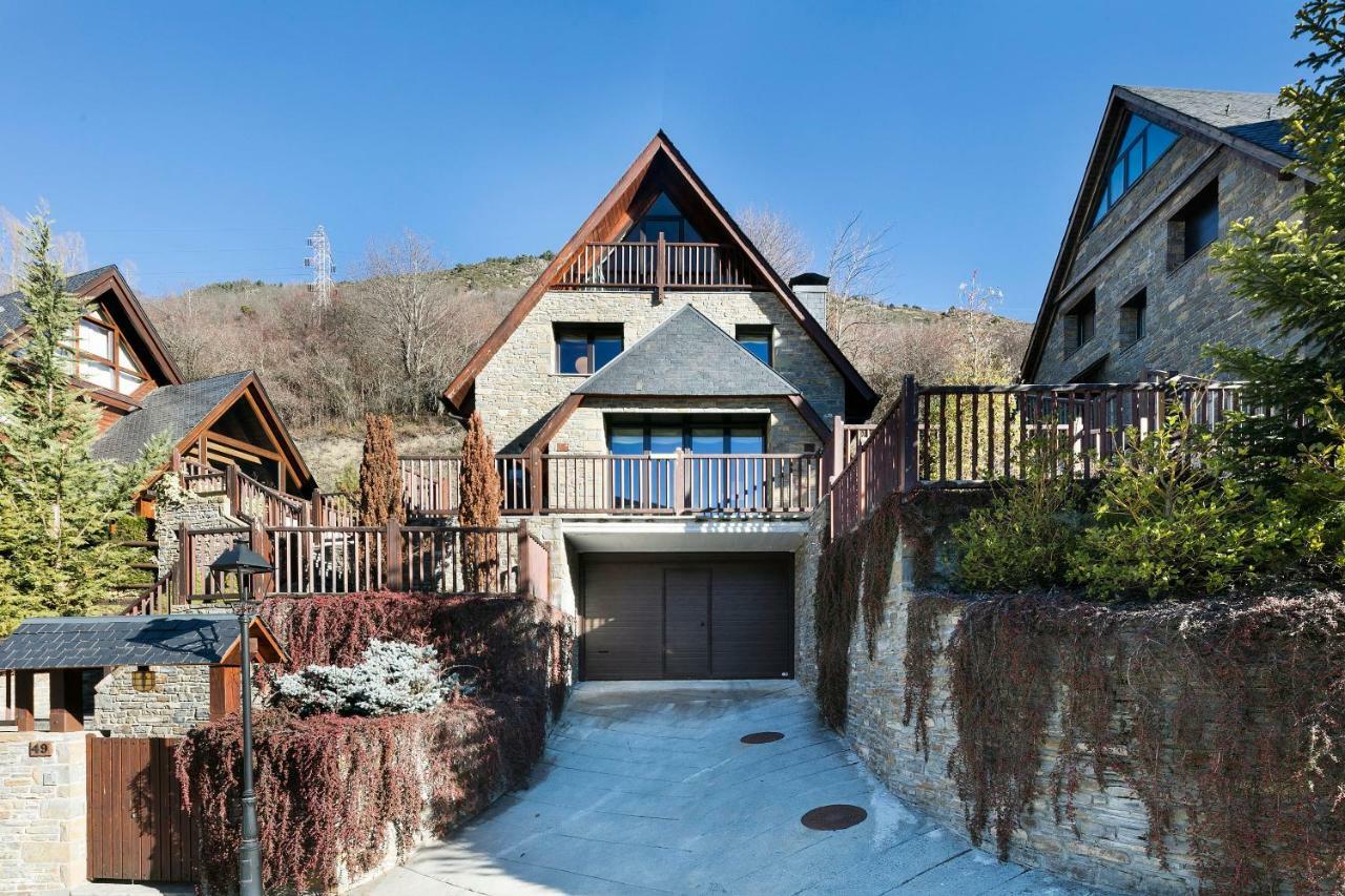 Luderna - Casa Con Terraza Era Solana Villa Vielha Exterior foto